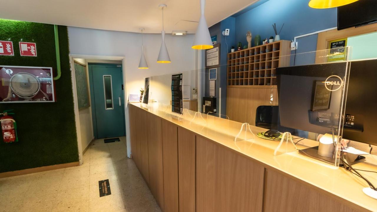 Hotel Universal Мурсия Екстериор снимка