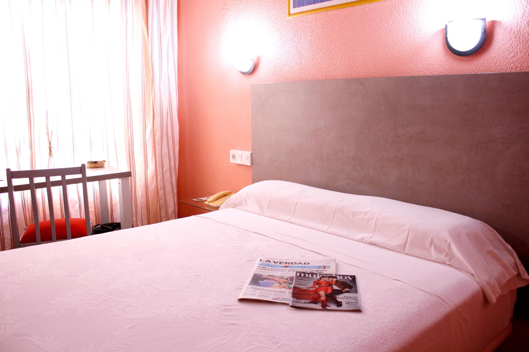 Hotel Universal Мурсия Екстериор снимка